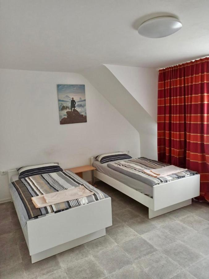 Apartments Zum Stillen Winkel Niederbreitbach Bagian luar foto