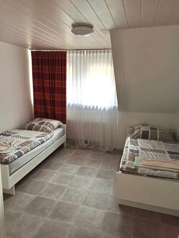 Apartments Zum Stillen Winkel Niederbreitbach Bagian luar foto