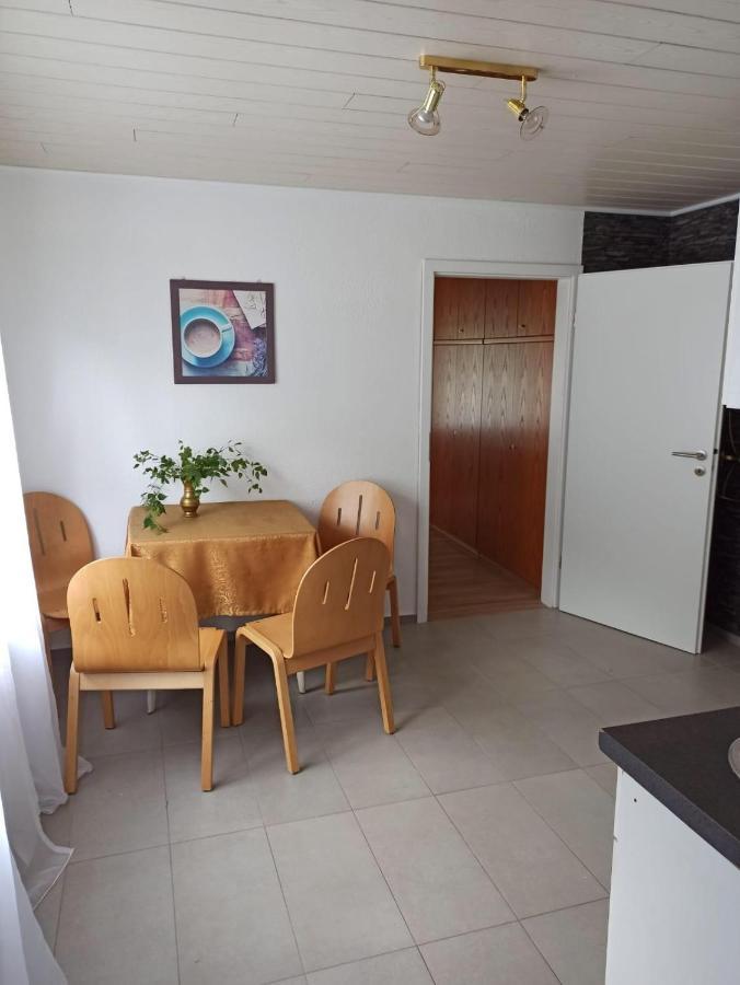 Apartments Zum Stillen Winkel Niederbreitbach Bagian luar foto
