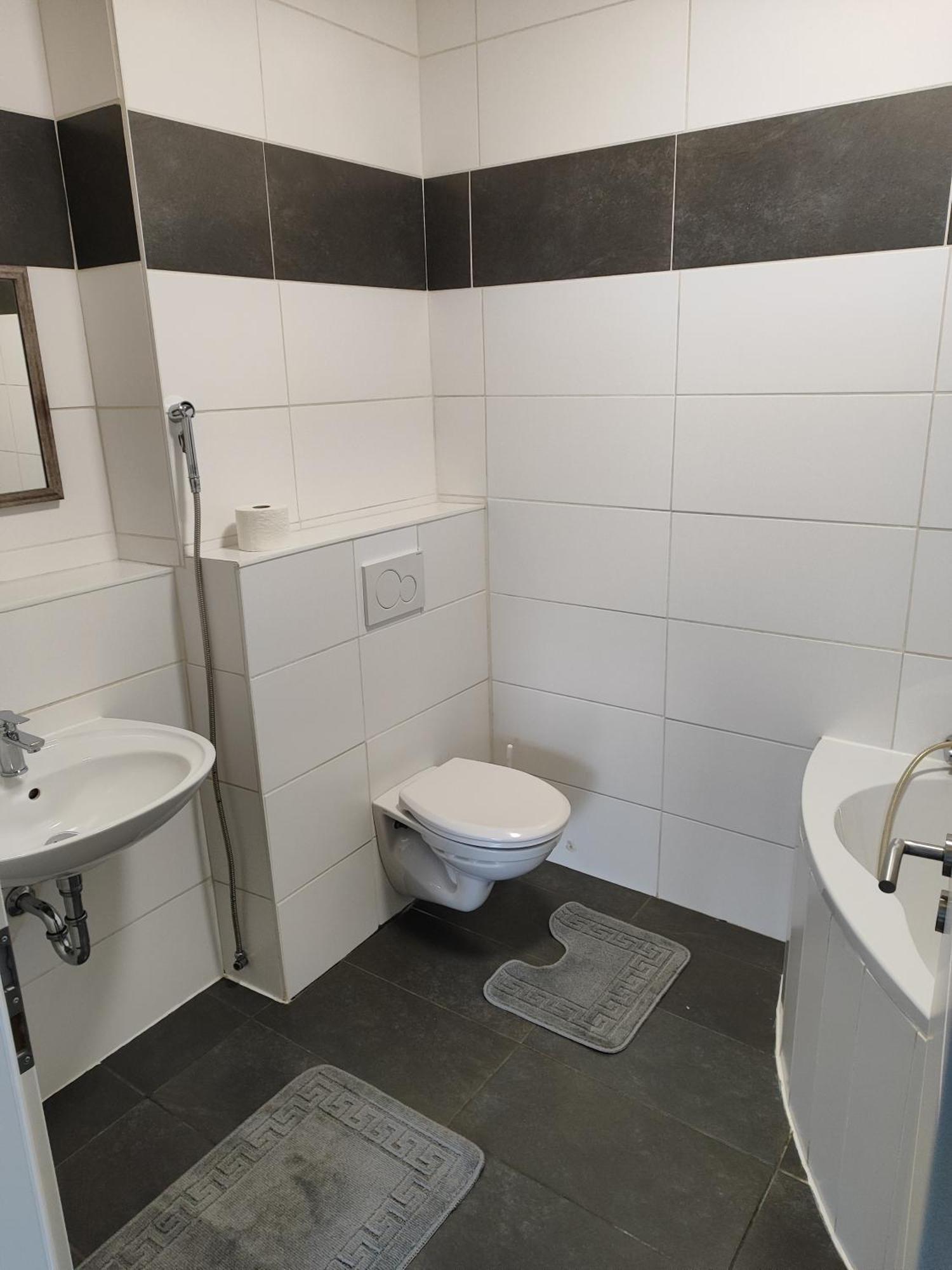 Apartments Zum Stillen Winkel Niederbreitbach Bagian luar foto